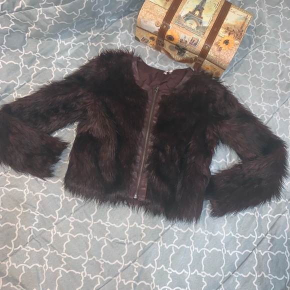 Burgundy Faux Fur Jacket - Picture 1 of 8